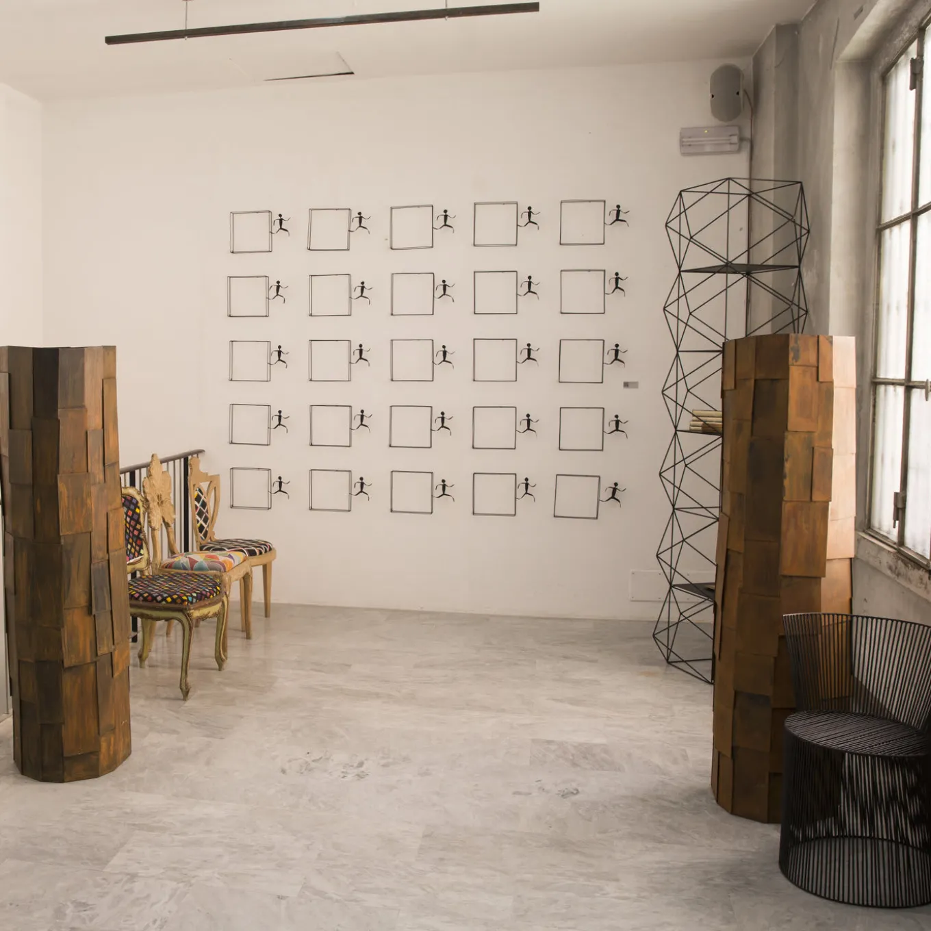 Libreria in ferro Totemcam