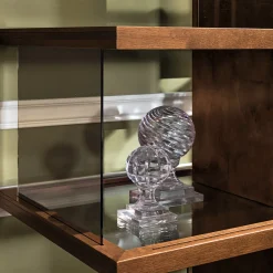 Libreria in foglia di rame