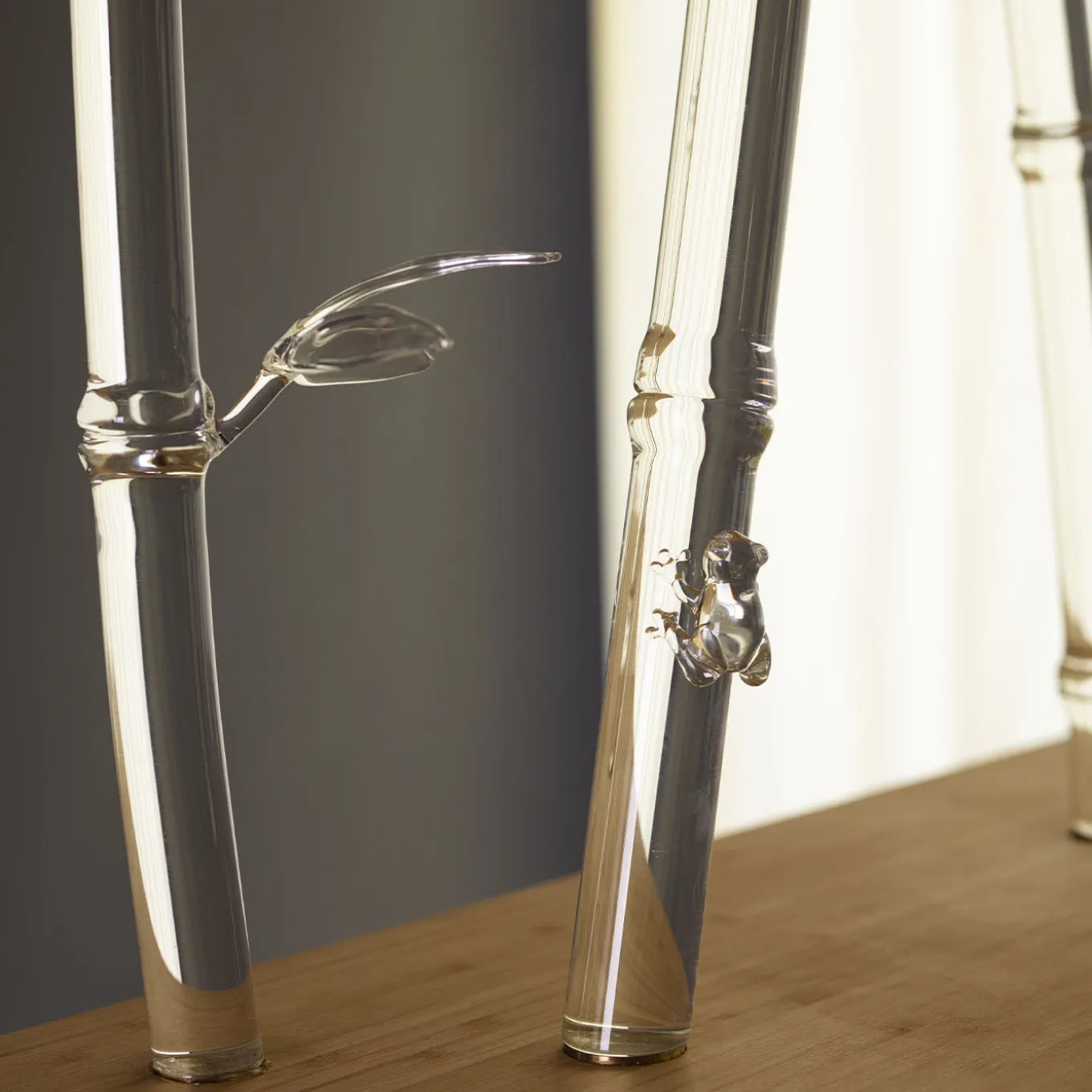 Libreria in legno e vetro Bambuseto