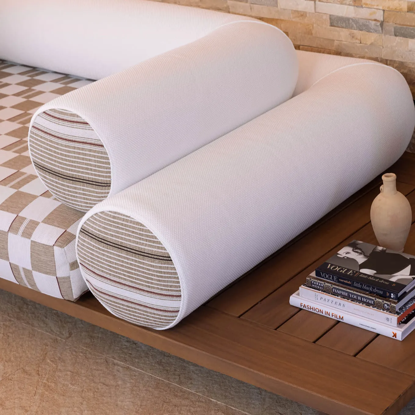 Majlis Bianco Composizione 216L + Pouf Beige 121 + Divano 266R