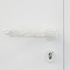 Maniglia Lavica White di Nicole Valenti