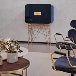 Mobile bar Mai Tai blu-nero in legno e metallo dorato