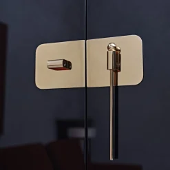 Mobile bar Mai Tai blu-nero in legno e metallo dorato