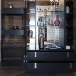 Mobile bar Teomondo a 2 porte in eucalipto fumé