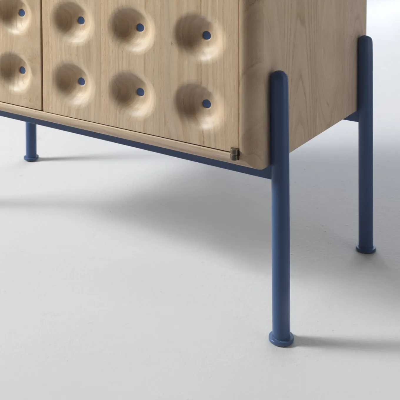 Mobile in castagno Breathe