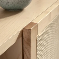 Mobile Porta TV Elisa in Legno con Ante in Tessuto di Midollo