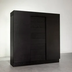 Mobile Rastrero in Rovere Nero Laccato