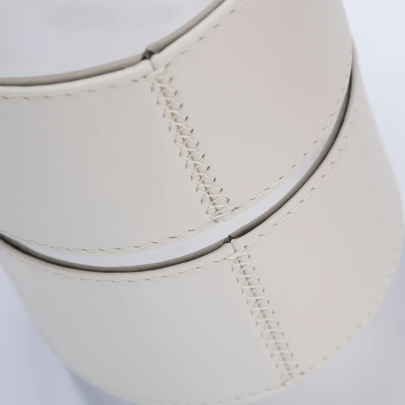 Modigliani Raffreddatore isolato per vini bianchi Luna