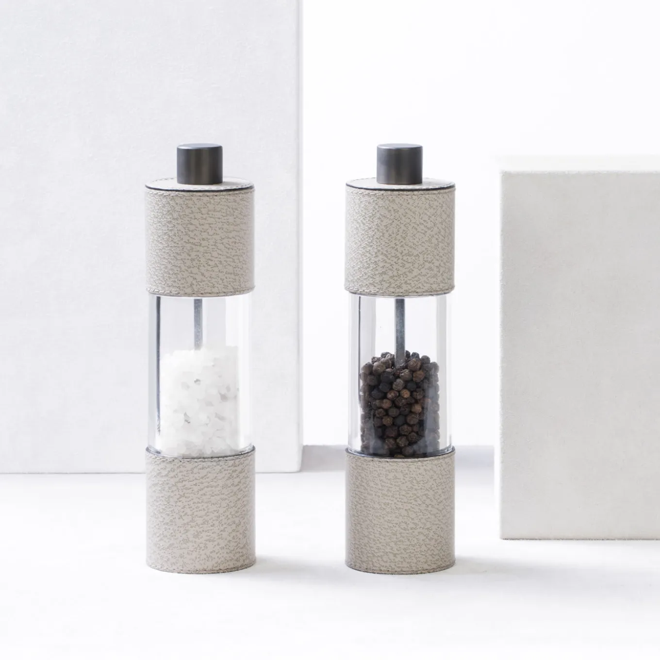 Mulini alti per sale e pepe Otello