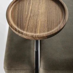 Panca in pelle di burro con vassoio