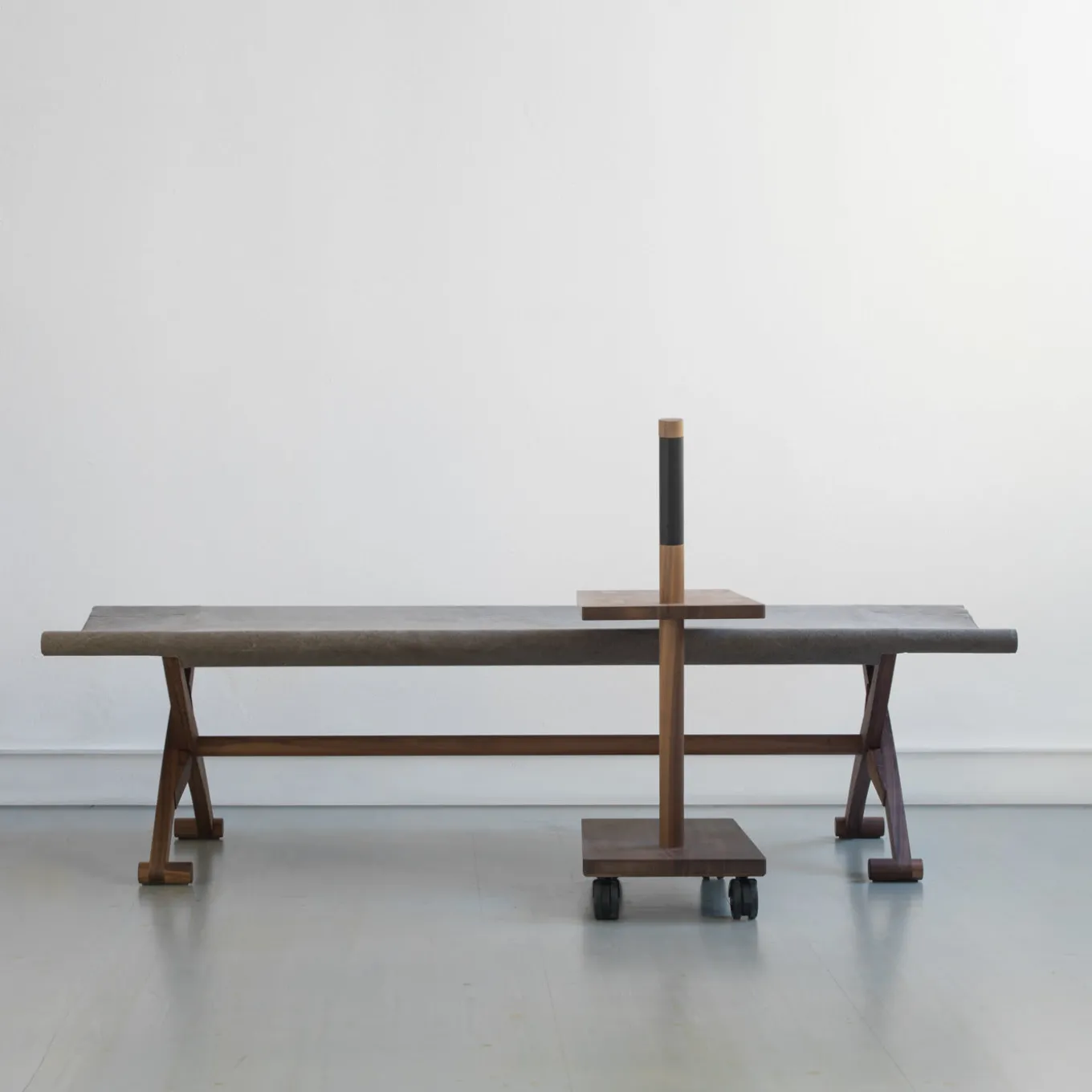 Panca in tessuto Branda di Enrico Tonucci