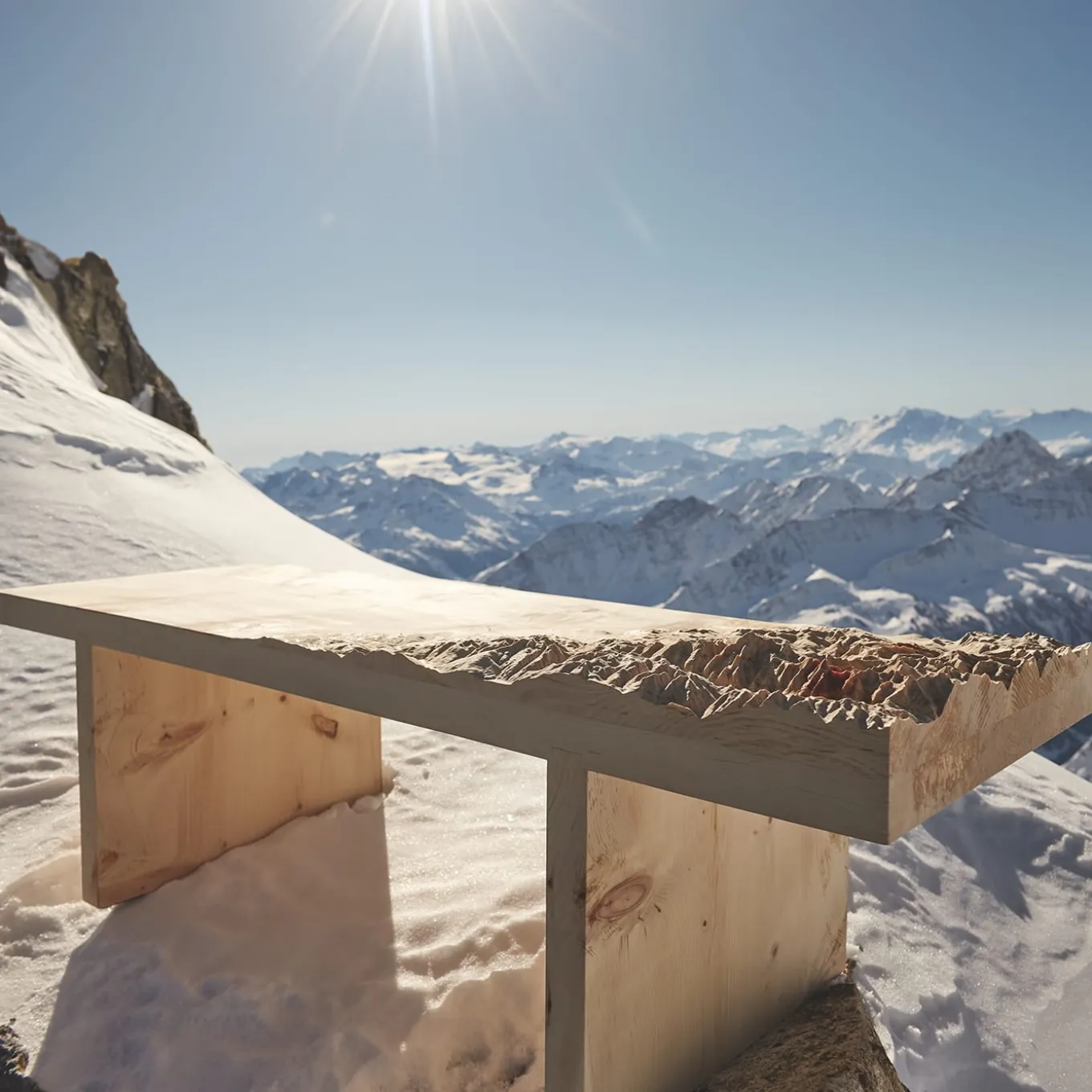 Panca topografica Belvedere designed by Riccardo Vendramin