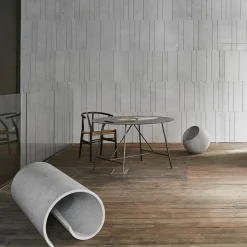 Panchina Girella Scultpure di Ron Gilad