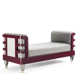 Panchina in legno laccato