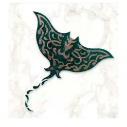 Pannello Decorativo Manta Ray in Marmo Calacatta Oro e Pelle