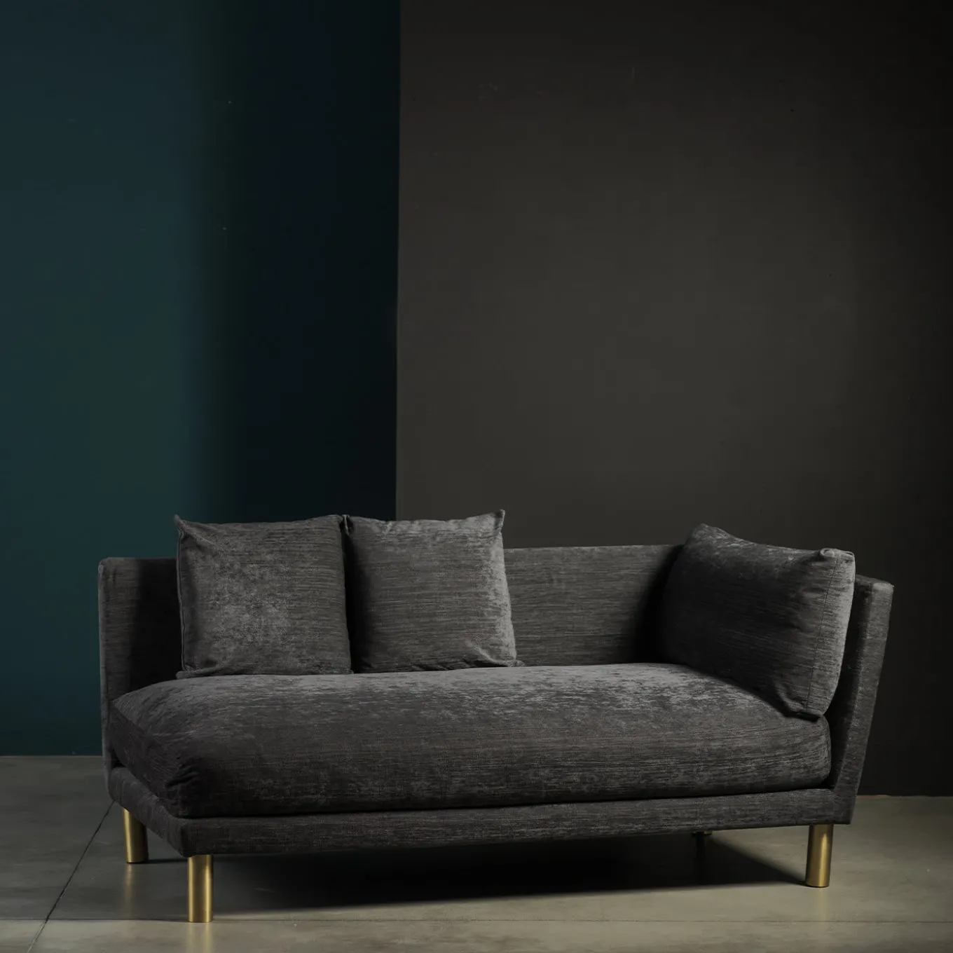 Philip Chaise Lounge