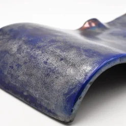 Piatto centrotavola Onda Piccola Ramato/Blu di Nino Basso