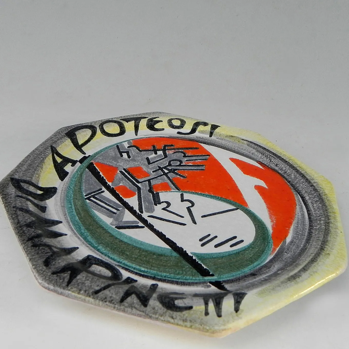 Piatto in ceramica futurista Marinetti