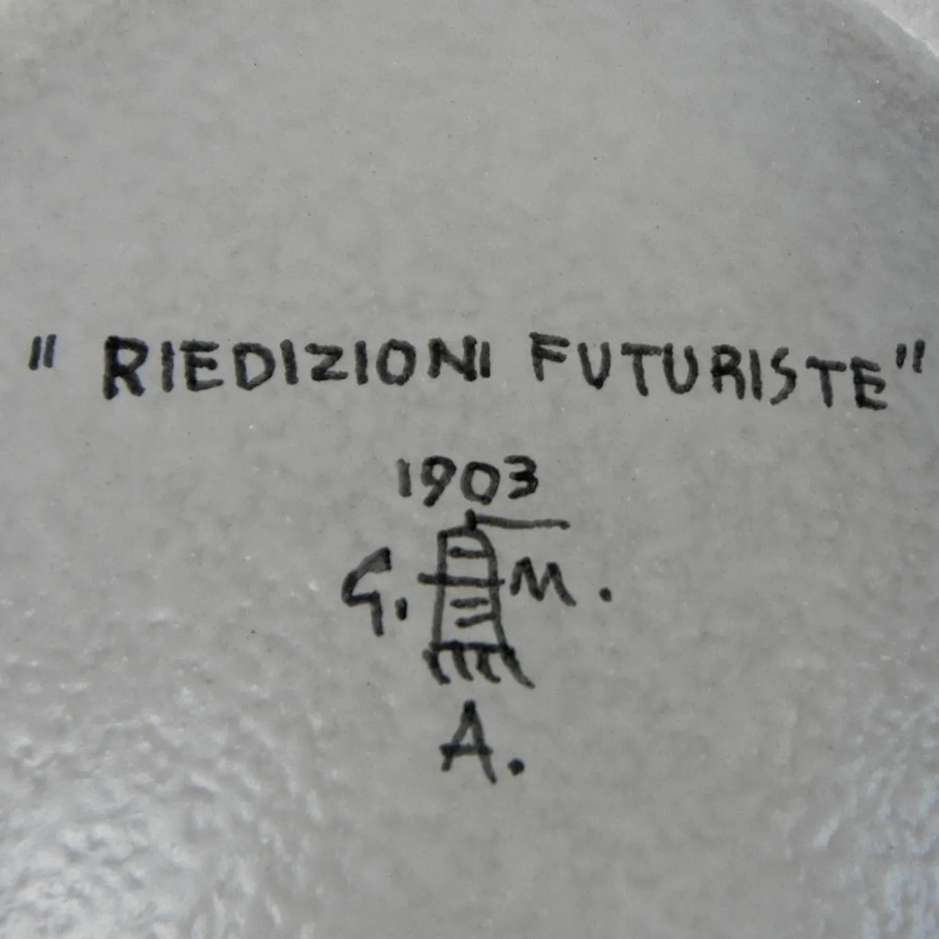 Piatto in ceramica futurista Marinetti