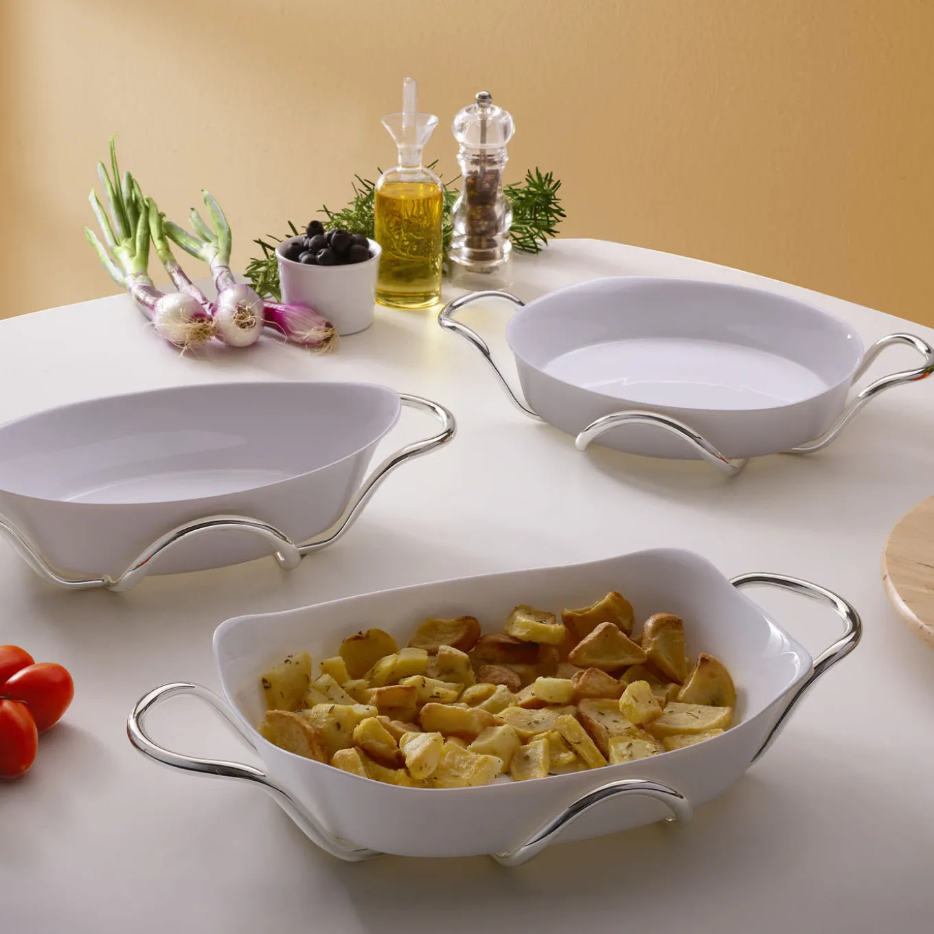 Pirofila rettangolare con supporto in argento di Itamar Harari