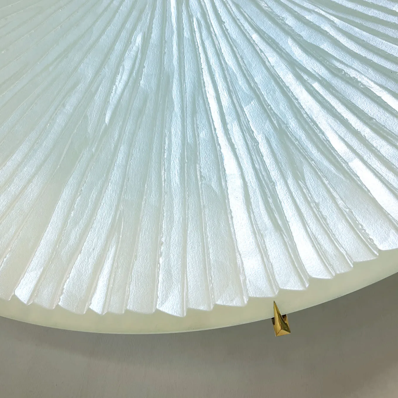 Placca a parete concava bianco perla