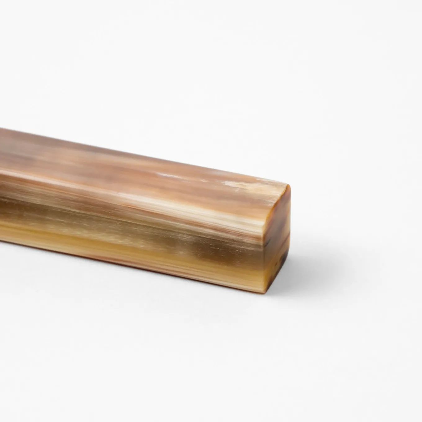 Poggiaposate in corno naturale biondo venato 6 pz.