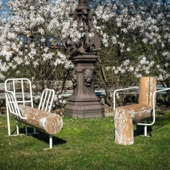 Poltrona Anti-Comfort Lei White di Andrea Branzi