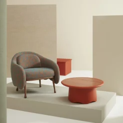 Poltrona Corolla 271 di Cristina Celestino