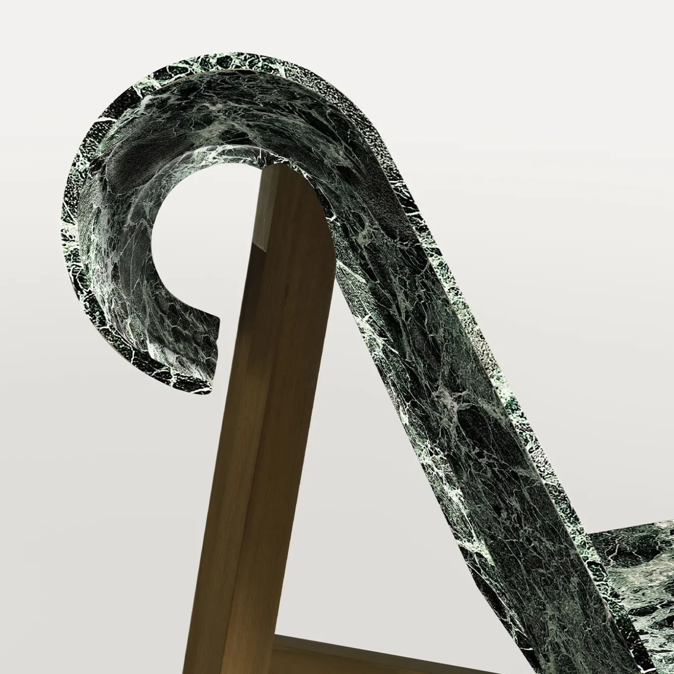 Poltrona Curl in Marmo Verde Alpi