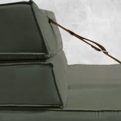 Poltrona Docker in velluto verde inglese