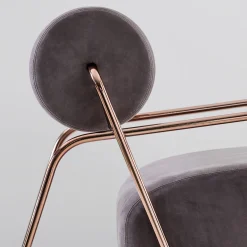 Poltrona Lounge Kate Comfort in Pelle Nabuk Grigia con Poggiapiedi