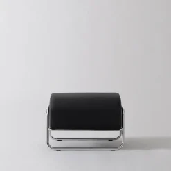 Poltrona Lounge Kate Style in Pelle Nera con Poggiapiedi