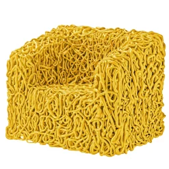 Poltrona Senzafine in resina gialla di Gaetano Pesce