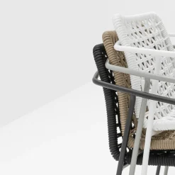 Poltrona Sey Indoor di Emilio Nanni