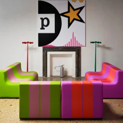 Poltrona Sofo viola e rossa