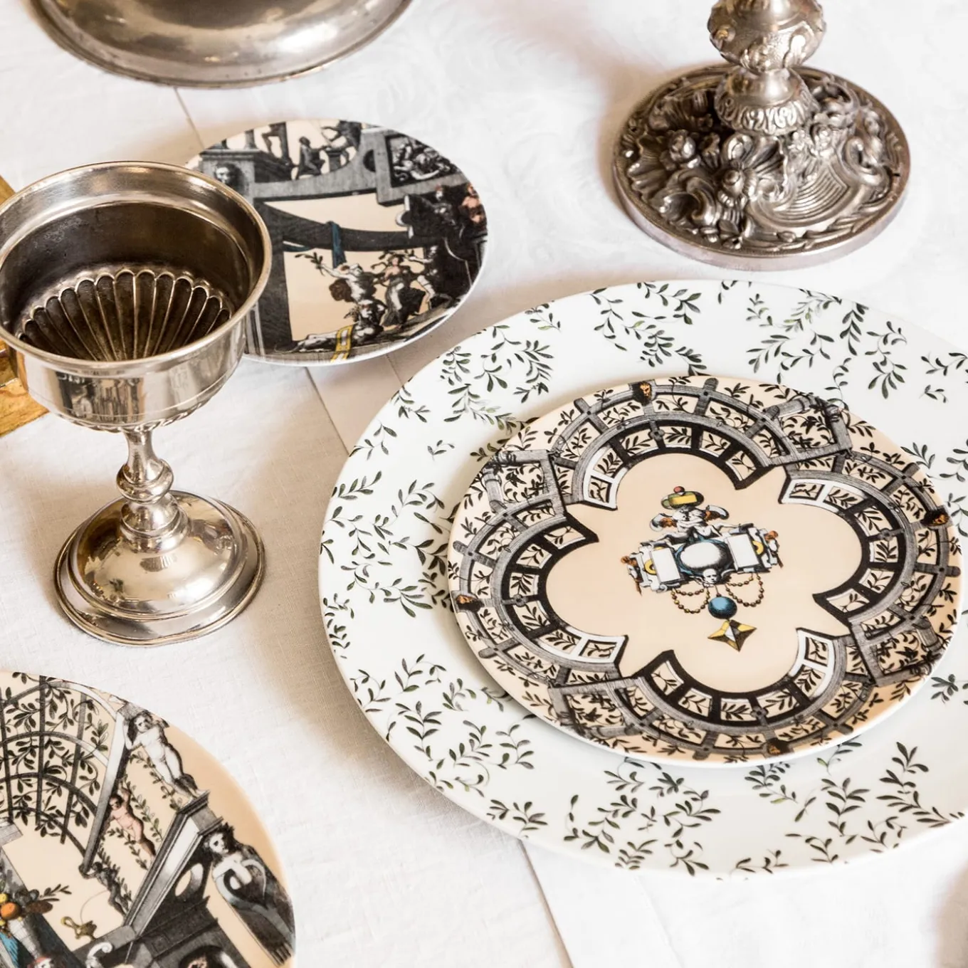 Pompei 2 piatti dessert in porcellana con disegno geometrico #5