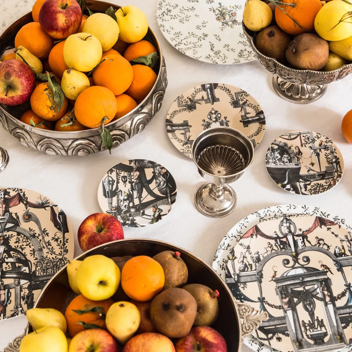 Pompei Piatto Fondo in porcellana con rami e gioiello #6