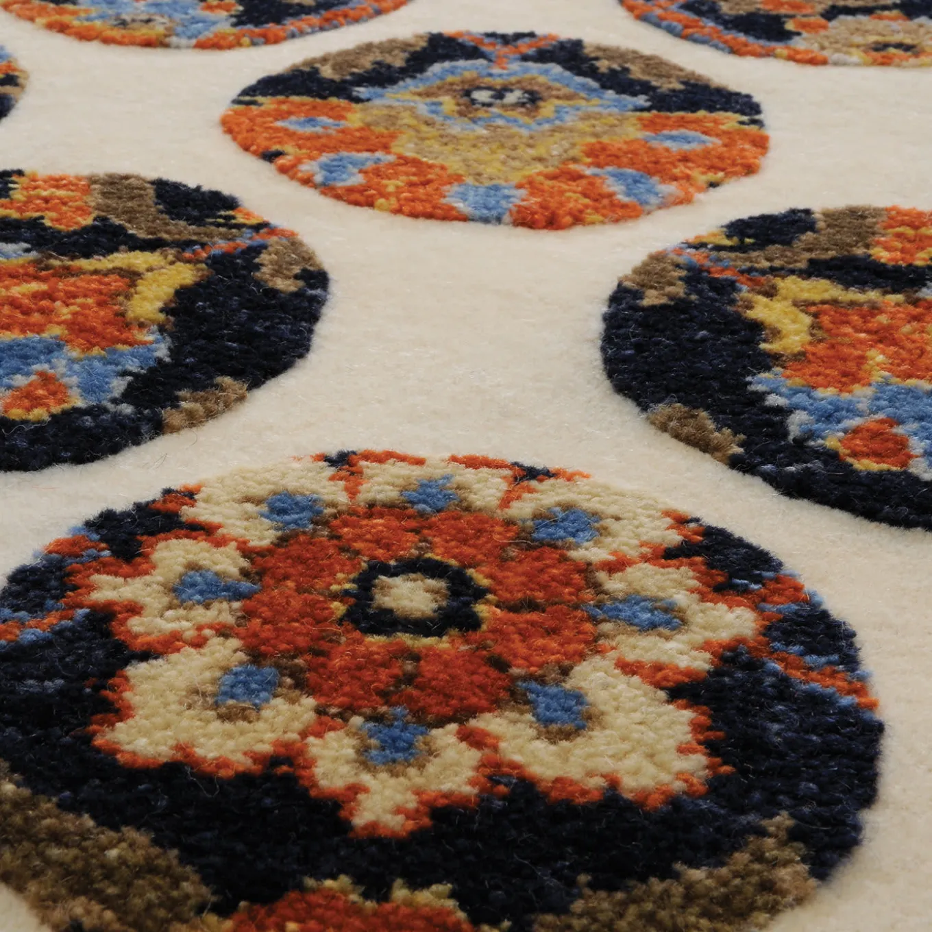 Popclassic Arazzo a pois 2