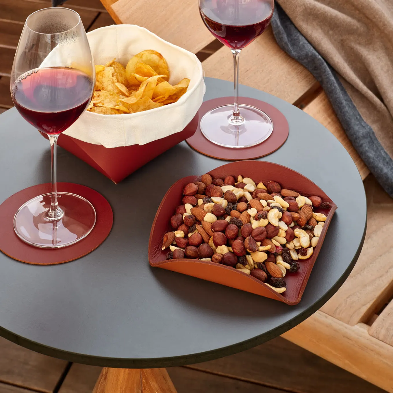 Porta salse in pelle cognac e bordeaux