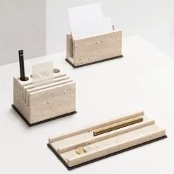 Portabuste in pelle di Latina