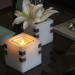 Portacandele Santiago in onice con inserti in ottone