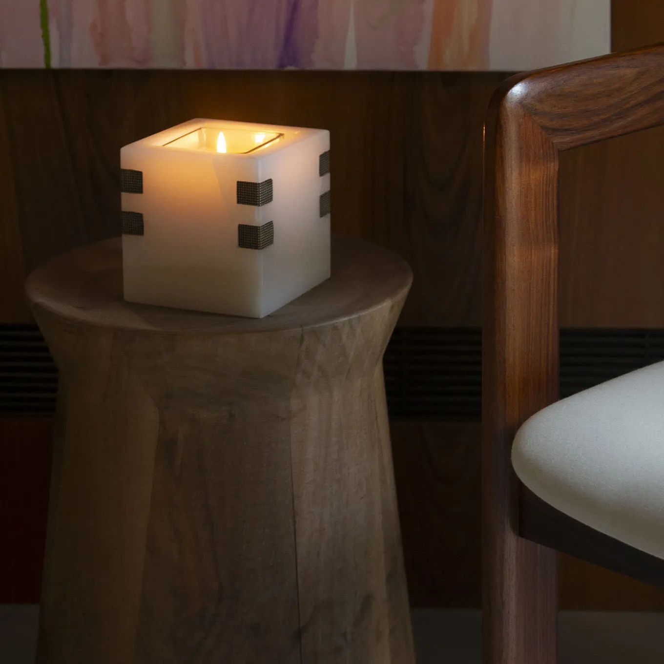 Portacandele Santiago in onice con inserti in ottone