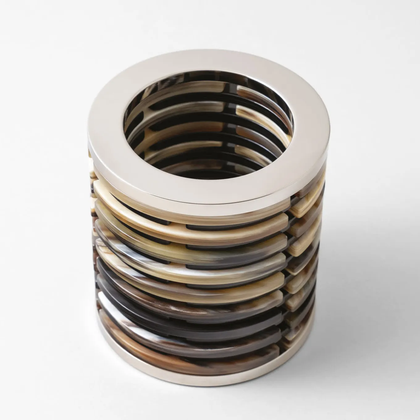 Portapenne rotondo in corno #3