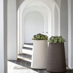 Porto Rotondo Vaso tronco-conico in ceramica bianca