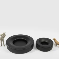 Posacenere nero Barbados Small di Angelo Mangiarotti