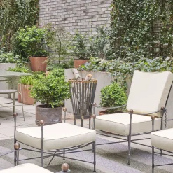 Pouf imbottito alto a trama incrociata