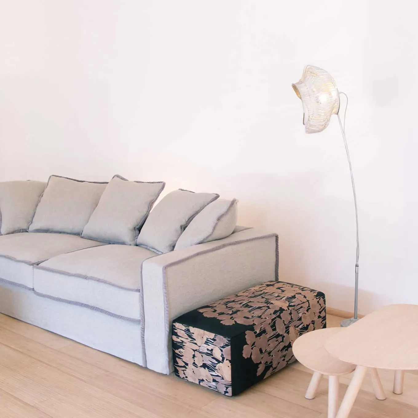 Pouf in seta Golden Tulip