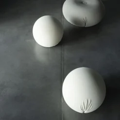 Pouf in tessuto tecnico bianco Tatino di Denis Santachiara