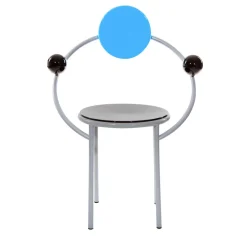 Prima sedia in legno e metallo di Michele De Lucchi - Memphis Milano