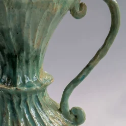 Rocco Anse Vaso scultoreo in ceramica verde
